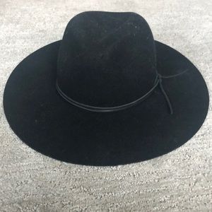 Black wide rimmed hat